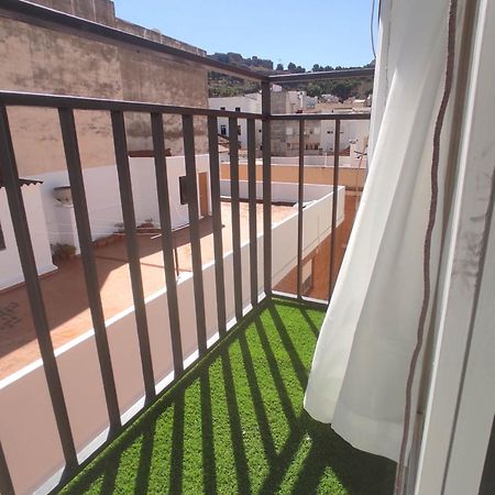 Luminoso Apartamento En Centro Del Pueblo Con Wifi Y A' A' Sagunt Exterior foto